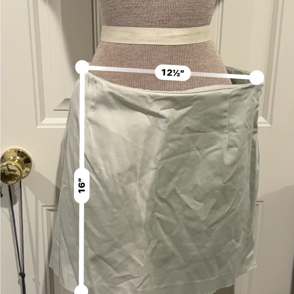 Eric Casual Light Green Skort with attached shorts SZ 12